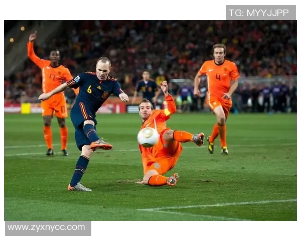 足球明星趣事大揭秘：调侃视频带你领略球场背后的搞笑瞬间